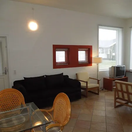 Lakolk Hotel 2*