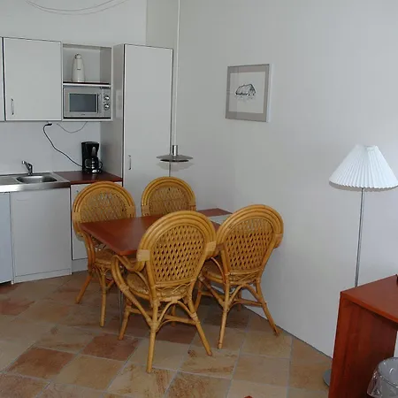 Lakolk Hotel 2*